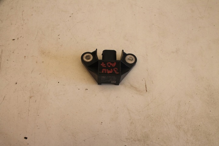 érzékelö SENSOR UDERZENIOWY 9159310 BMW F07