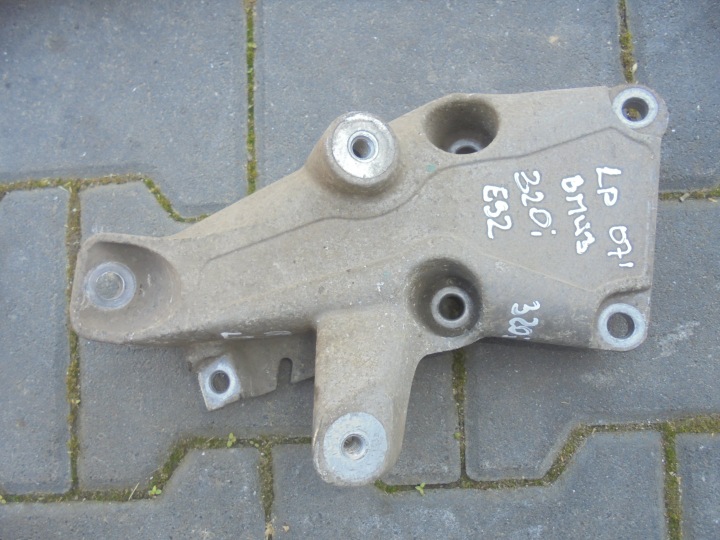 supporto maniglia BMW 1.8i 2.0i E90 E91 E92 6776529