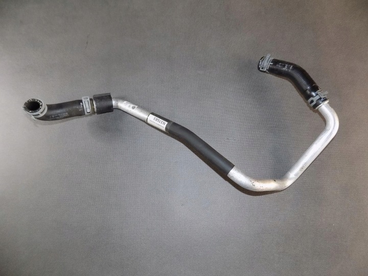 VW TOUAREG 7P Tuyau Conduit pieces tuyaux d’eau 7P0819926B