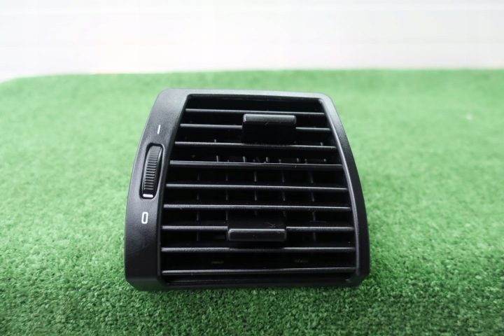 blower fan grid of the dashboard BMW X5 E53 IDEALNA EUROPA left