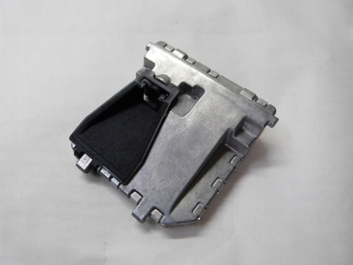 MERCEDES W204 KAMERA windows front CZOLOWEJ 11-16r