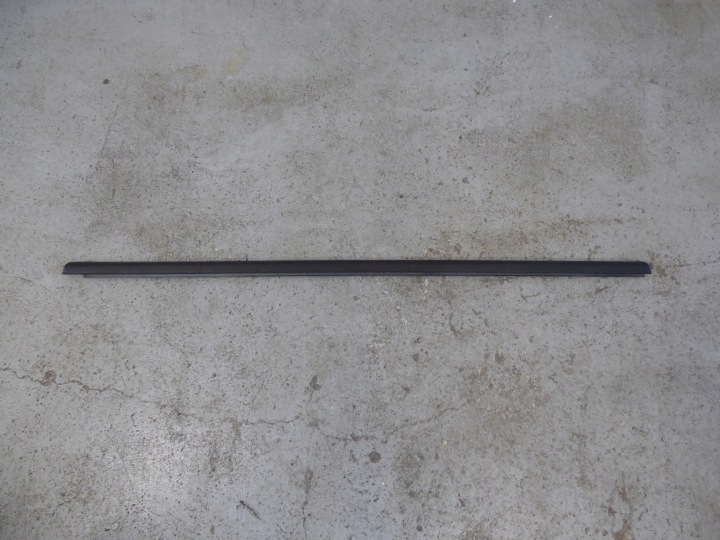 modanatura Striscia listello modanatura Destro posteriore OPEL ASTRA K V KOMBI