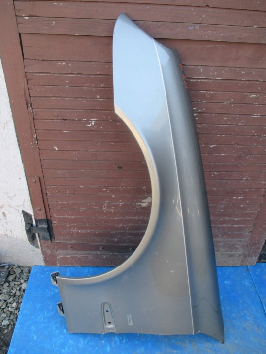 fender left front MERCEDES E-KLASA W211 02R