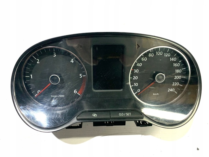 dials dials 88tkm VW Polo 6R0 1.6 TDI
