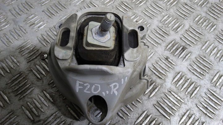 IDEAL. engine mount right BMW F20 F30 M135iX 1