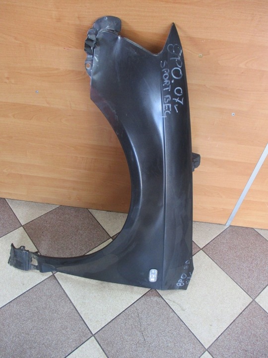 fender left AUDI A3 8P0 07R