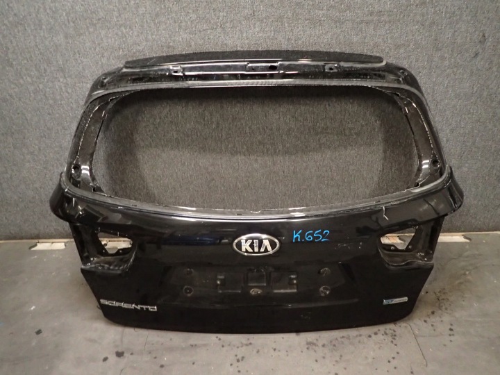 MALLE HAYON ARRIÈRE COFFRE KIA SORENTO 15
