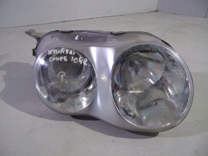 Hyundai Coupe 99-02' Feux phare Droit Avant
