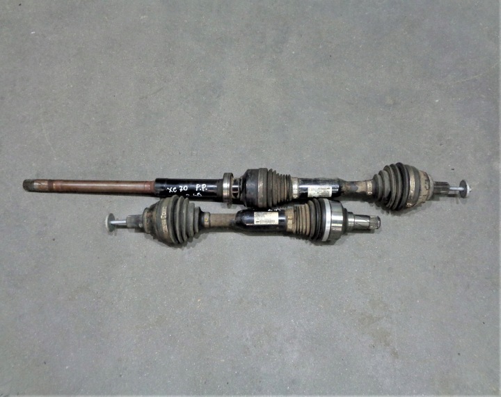semi-axis front right VOLVO V70 XC70 III 2.4 D 185KM