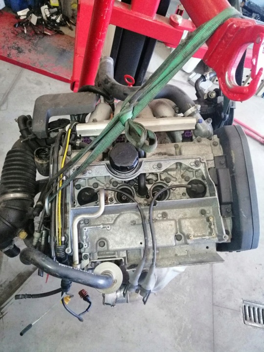 engine VOLVO V40 2.0 b4204S 127tyskm