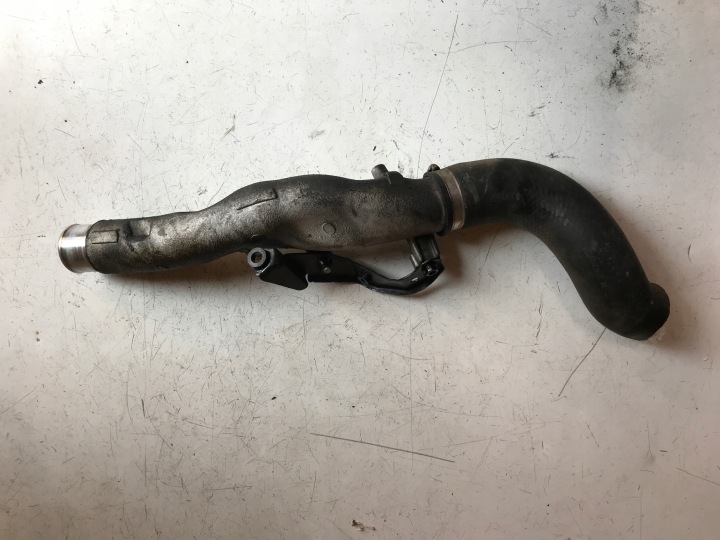 TOYOTA RAV4 III 2.2 D4D pipe intercooler wiring