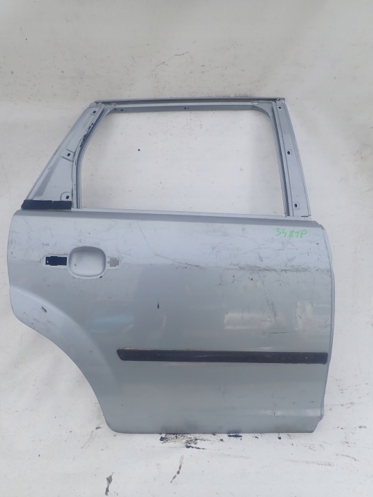 FORD FOCUS II 2 MK2 KOMBI 04-08 dveře pravé záď