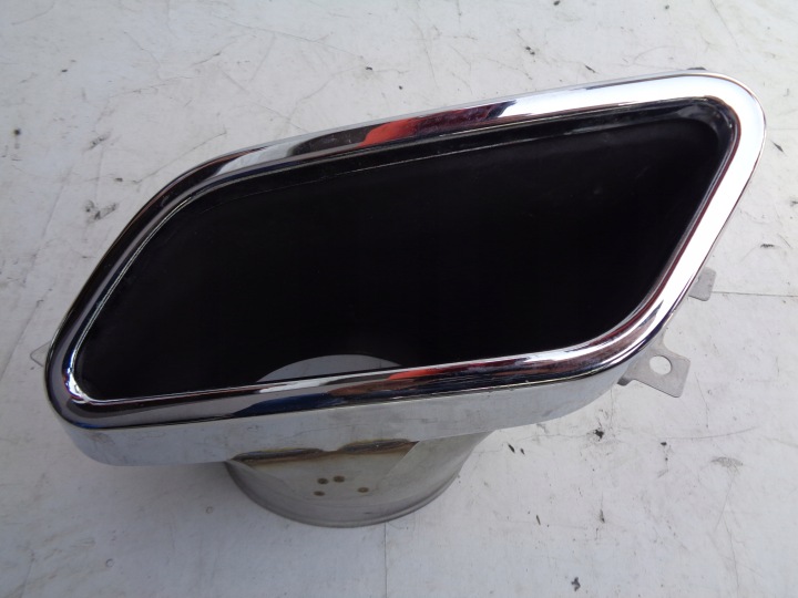 TERMINALE DELLO SCARICO SINISTRA MERCEDES GT W190