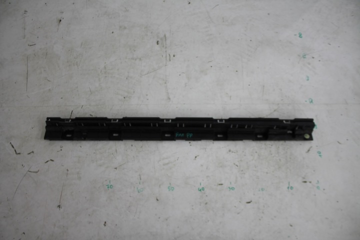 SUPPORT SUPPORT PLAQUE JUPES DROITE AVANT 7184778 BMW F11