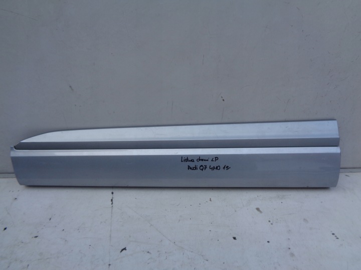 moulding door left front AUDI Q7 4M0 15