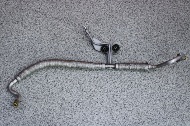 BMW E60 E61 N52 Tuyau flexible Conduit pieces tuyaux Climatisateur air conditionné 6920355