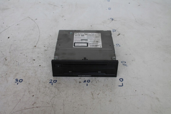 NAPED SD CZYTNIK DER NAVIGATION 5F0035858A LEON III