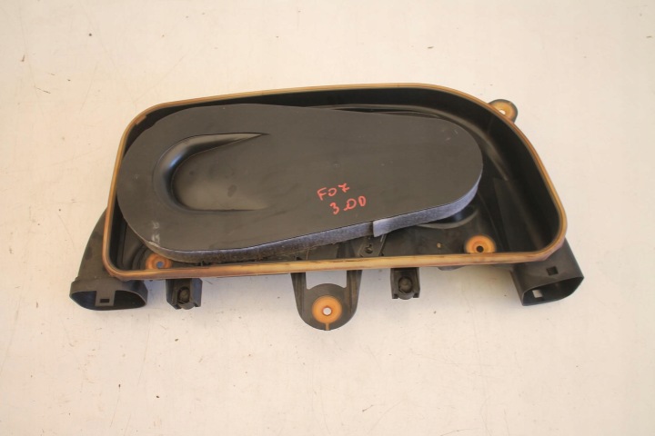 cover of a filter, air 530D BMW F07 F01 F10