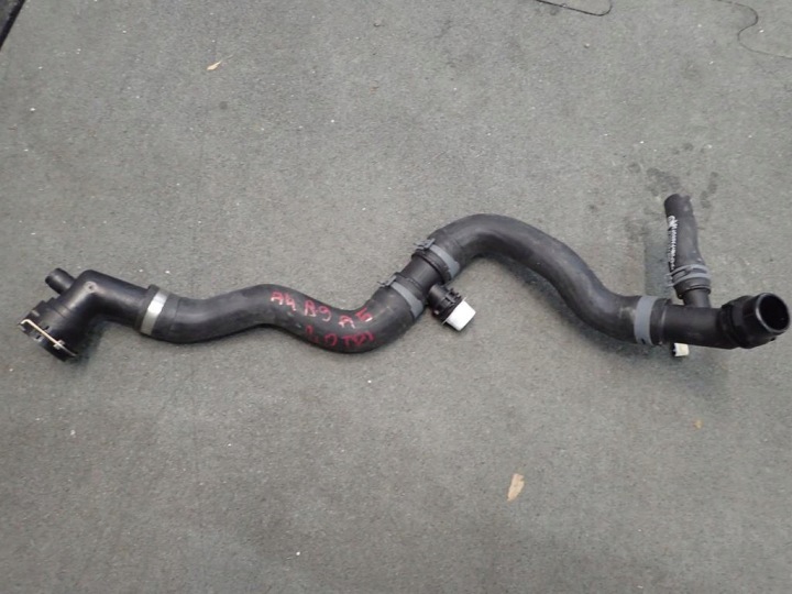 tubo tubo flessibile d’acqua AUDI A4 B9 15- A5 8W0122055N
