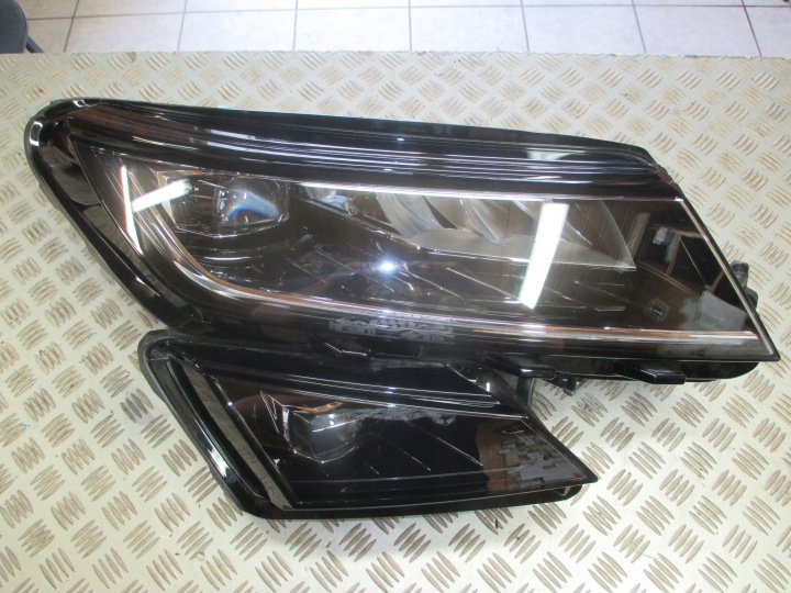 light left or right FULL LED SKODA KODIAQ 16R