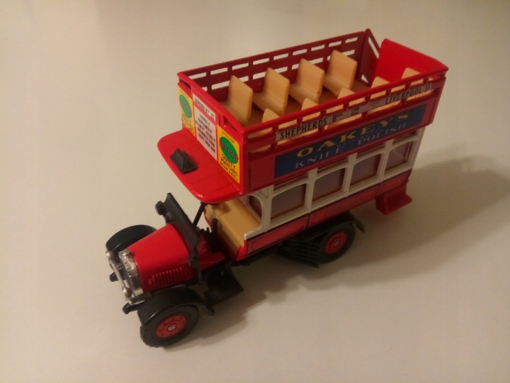Коргі thornycroft j type double decker оукі knife polish автобус 1:43 (виставковий)