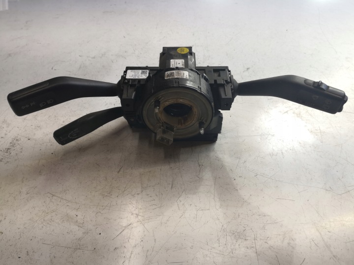 Commodo essuie glace VW PASSAT B6 3C9953513C