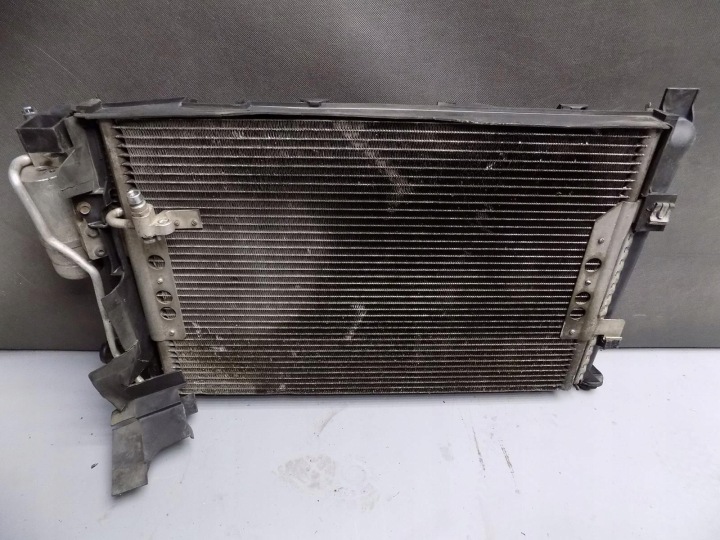 MERCEDES W168 1.7 CDI KOMPLET radiatore A1685001702