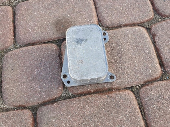 radiator oil 1.6T Opel Zafira C 55570685