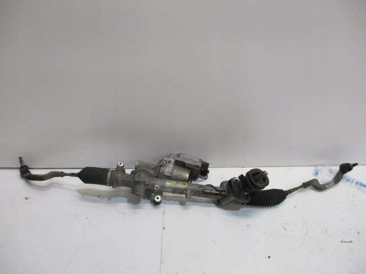 BOÎTER DIRECTION MERCEDES CLA 6700003558A