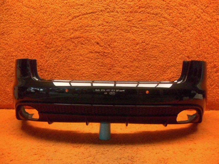 12r- Audi RS4 B8 kombi Caly Stoßstange heck schwarzer nie klejony Original OM