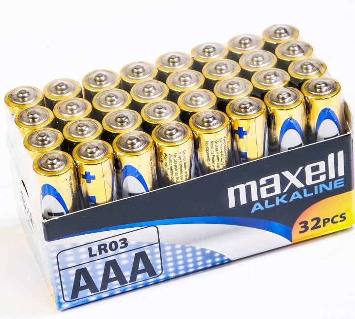 32 шт. Батарейки лужні Maxell AAA LR03 1,5 В | Ліхтарик 50% Дешевше — фото 6