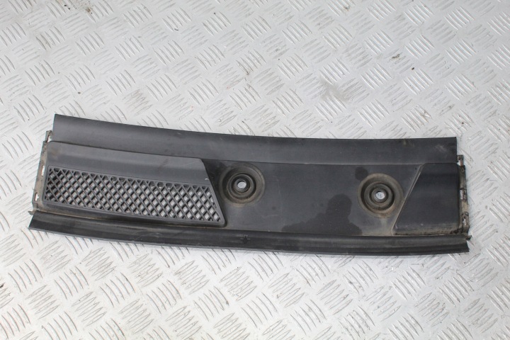 Wasserkastenabdeckung Wasserkasten B-KLASA W246