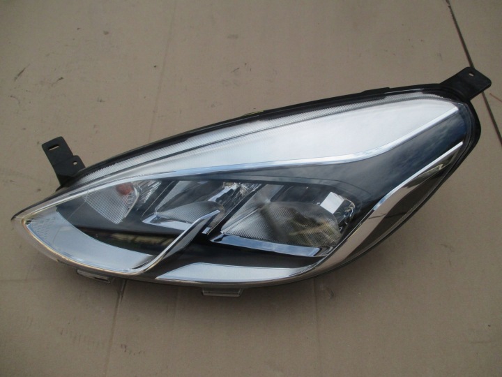FEUX PHARE GAUCHE AVANT FORD FIESTA MK8 2017R->