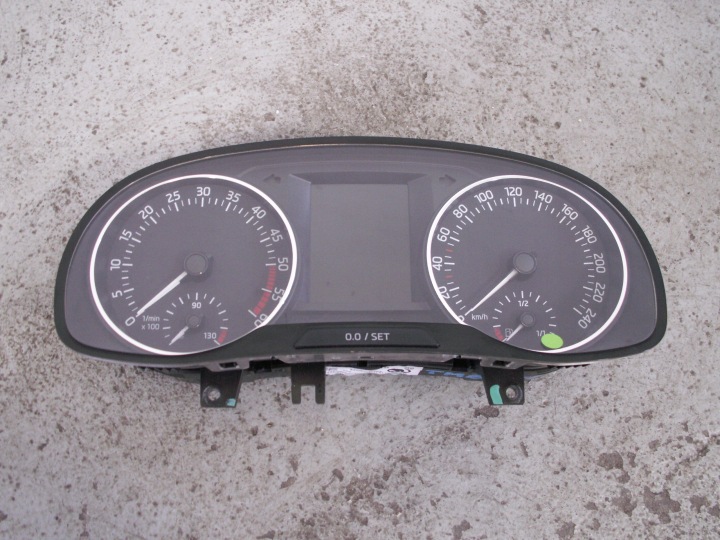 dials dials stBDB EUROPA FABIA III 1.4 TDI