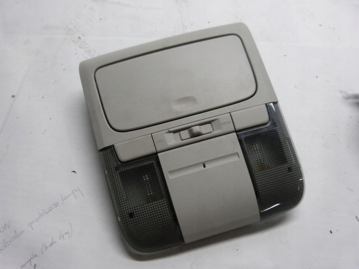 SUBARU LEGACY V OUTBACK feu PODUSFITKI cabine