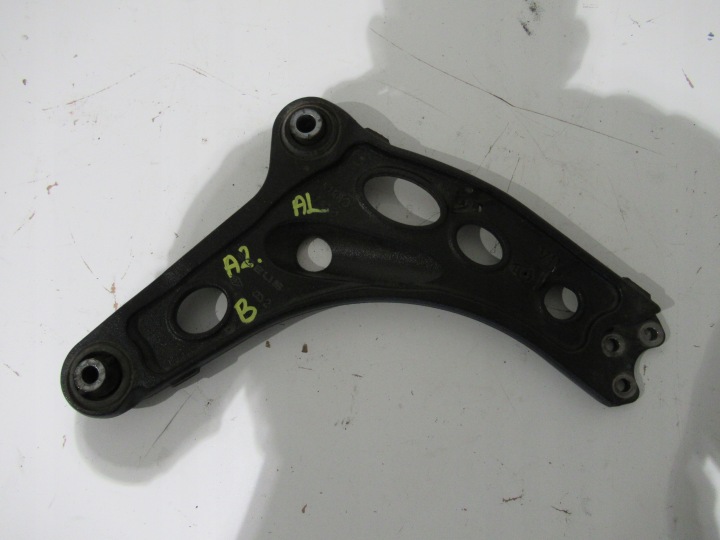 QUERLENKER RECHTS VORNE RENAULT TRAFIC III 8200688035