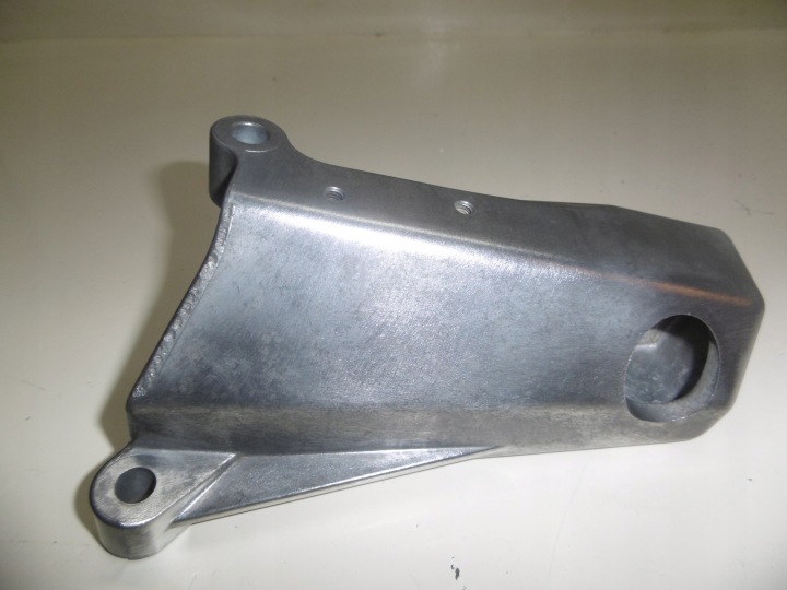 Consolle staffa Motore VOLVO XC90 4.4 V8