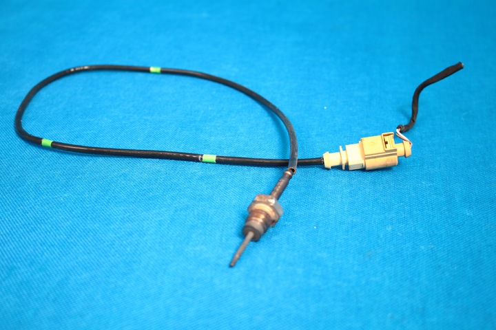 AUDI A1 8X0 1.6TDI EXHAUST GAS TEMPERATURE SENSOR 04L906088AJ 2016R 04L906088AJ audi a1 19/08 AUDI A1 8X0 1.6TDI EXHAUST GAS TEMPERATURE SENSOR 04L906088AJ 2016R 04L906088AJ audi a1 19/08