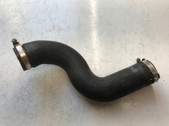 AUDI A4 B8 A5 pipe hose of the intercooler 8K0145737K
