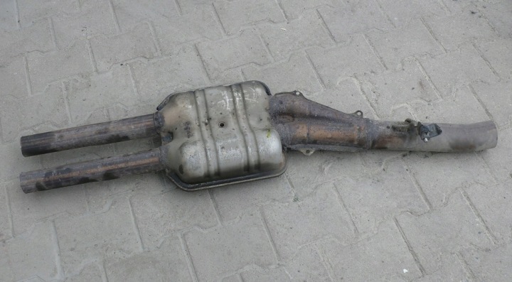 auspuffanlage auspuff TLUMIK mitte BMW SERIA 7 E65 4.4i 2001-2005r 7505797