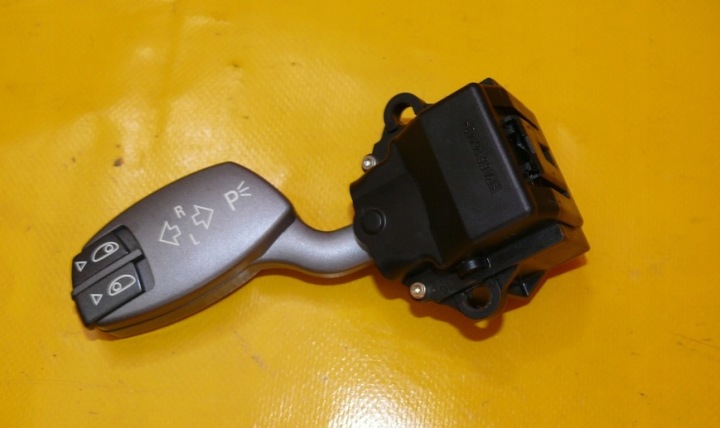 PAJAK MANETKA Blinkleuchten links BMW SERIA 7 E65 01-05 6911516B