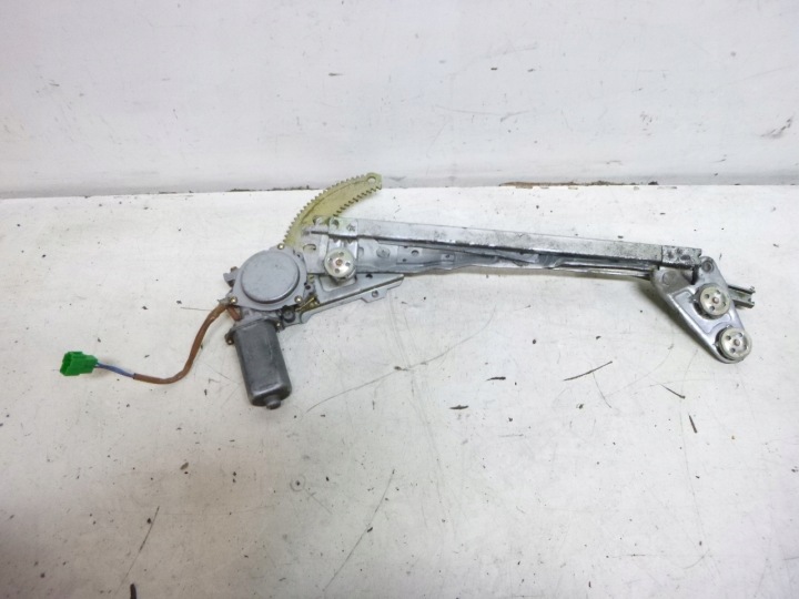 meccanismo VETRO finestrino Anteriore Destra Subaru Legacy II 1998r.