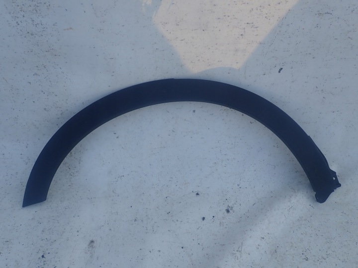SUZUKI S-CROSS moulding of a fender right rear part