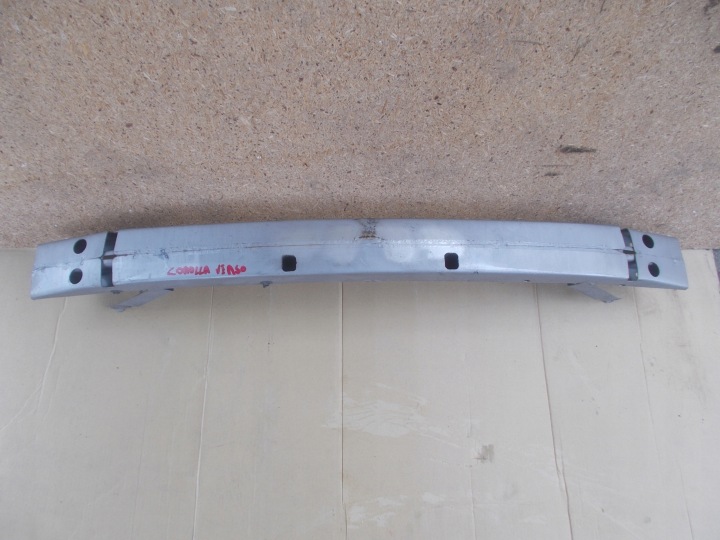 Stoßstangenträger vorne Toyota Corolla Verso 01-04