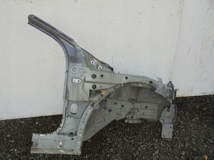 RENAULT MEGANE III LONGHERONE MINIGONNA ANTERIORE DESTRO