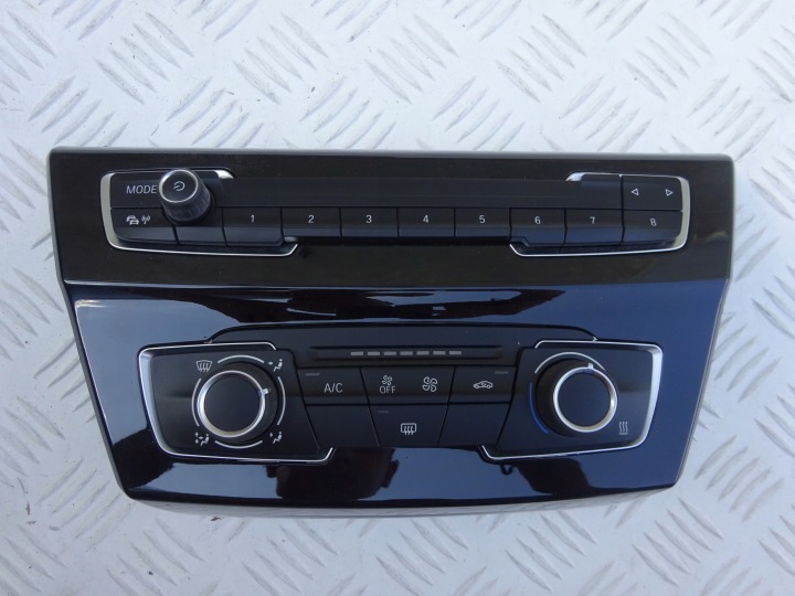 BMW F48 PANEL of the air conditioning RADIA 9371457