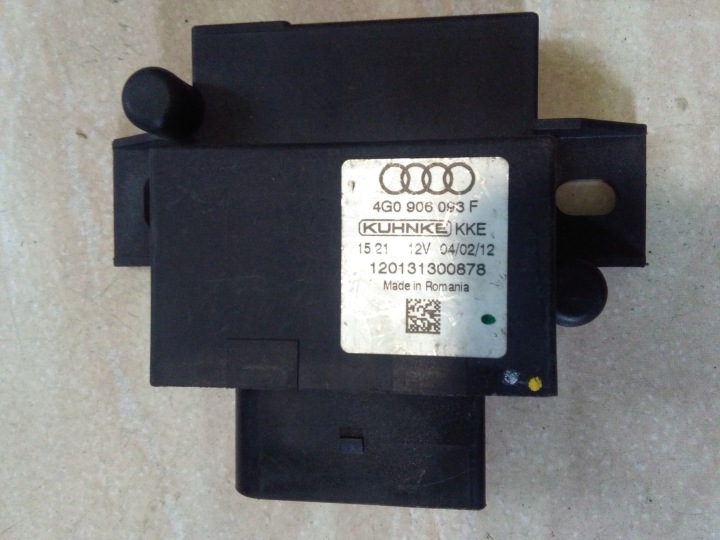 modul Bedienteil pompy des Kraftstoffsbehälters Audi A4 B8 A5 8T A7 A6 C7 4G 3.0 TDI OE