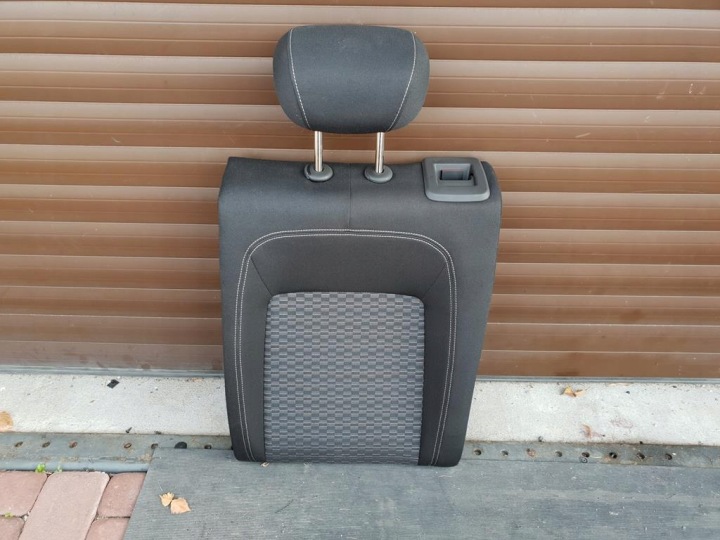 sedacka siedzisko oparcie zadok Opel Astra K V 5