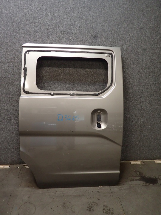 PORTIÈRE ARRIÈRE DROIT NISSAN NV200 NV 200