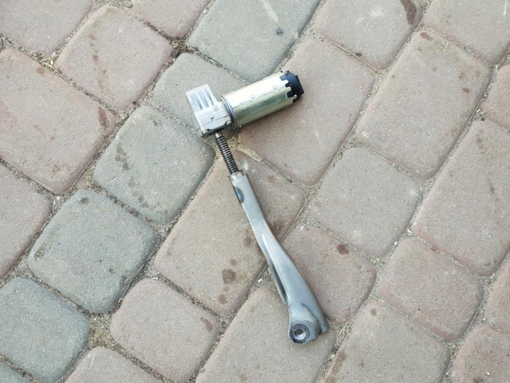motorček sedačka regulacja Opel Insignia 835839912 8358399 12